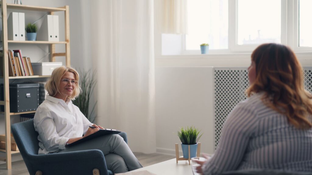 Best psychiatrist for OCD and ADHD in Los Angeles meeting with a patient
